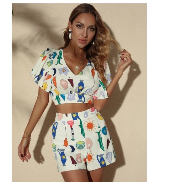 Sun & Floral Print Flutter Sleeve Top & Shorts - Shein - Picture 2 of 4